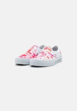 Vans Classic Slip-On Unisex - Instappers - Red/White 11 Vans Classic Slip-On Unisex - Instappers - Red/White -Mode Verkoop 1c30f682fefc49bbb6f9603a09d76419