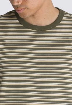 Vans Awbrey Ii - Longsleeve - Grape Leaf Taos Taupe -Mode Verkoop 29c01616ca224dc1ab2387d9eb01ffe3