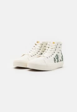 Vans Sk8-Hi Tapered Unisex - Sneakers Hoog - Desert/Marshmallow -Mode Verkoop 3103366070e246dd84edb3a5ec72501c