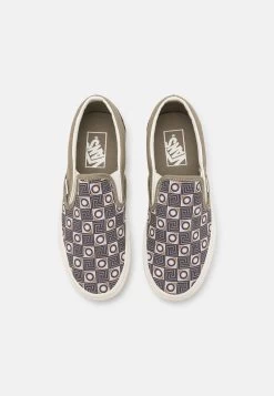 Vans Classic Slip On Unisex - Instappers - Geo Trek Olive 11 Vans Classic Slip On Unisex - Instappers - Geo Trek Olive -Mode Verkoop 54bb50c262e440d9888d0fc03c415062