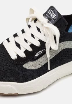 Vans Ua Ultrarange Vr3 - Sneakers Laag - Black/Marshmallow -Mode Verkoop 8af5336eca9d48349d3d81fb9cd8d6f8