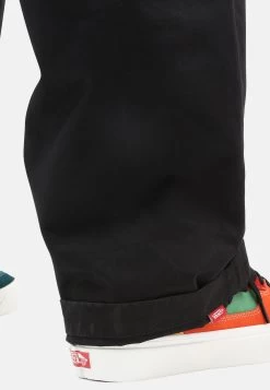 Vans Authentic Baggy - Chino - Black -Mode Verkoop 8c5d5487bb814a0ab4b9f500c959f728