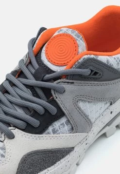 Vans Amzn Trailhead Unisex - Sneakers Laag - Ripstop Grey/Grey -Mode Verkoop a14c3a7ed2ab4607918a28e8866c4e4f