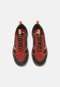 Vans Ultrarange Exo Mte-1 Unisex - Sneakers Laag - Fired Brick -Mode Verkoop fe7178d958e649a58e55b644347661a5
